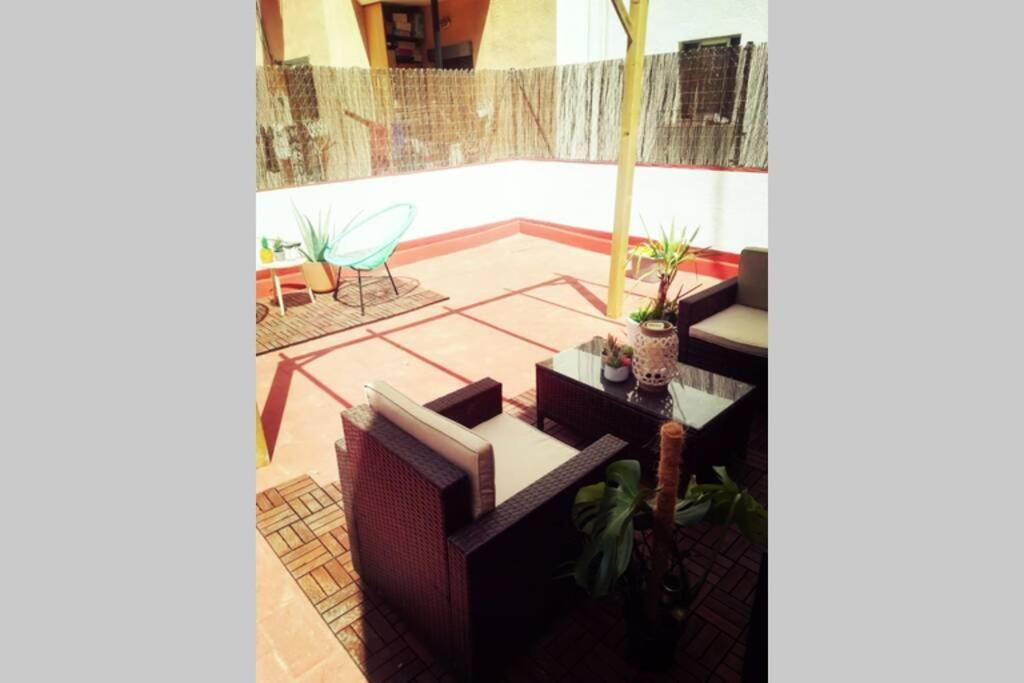 M3 Terrace. Cool Apartment 15 Min Center By Metro Esplugues de Llobregat Zewnętrze zdjęcie